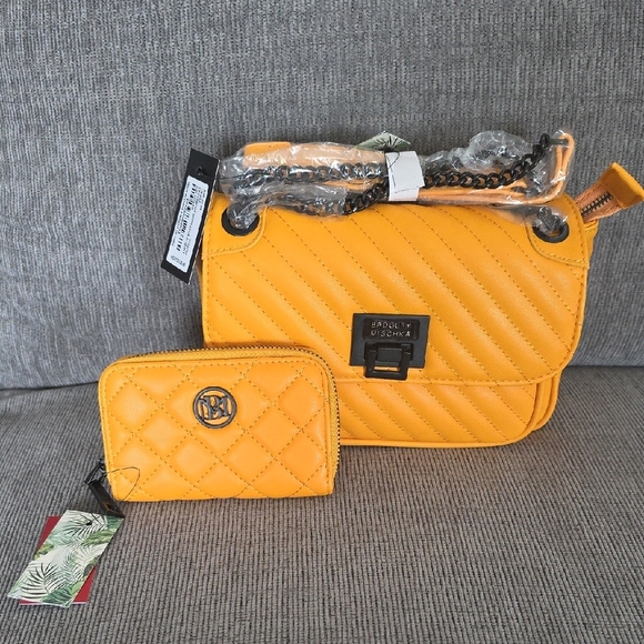 Badgley Mischka Handbags - Badgley Mischka Quilted Crossbody Bag And Coinpurse Set, NWT